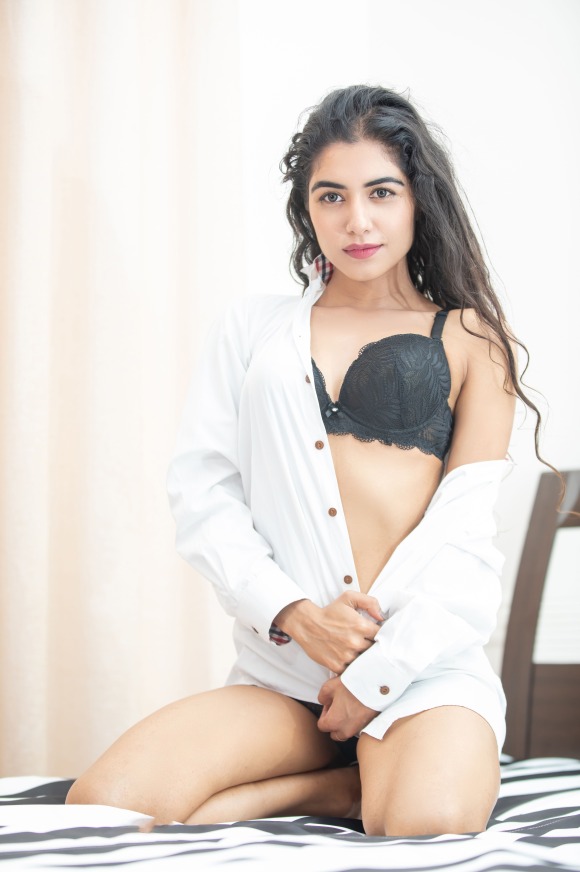 Vetted Hyderabad Escorts Services Call Girls | Safe & Local